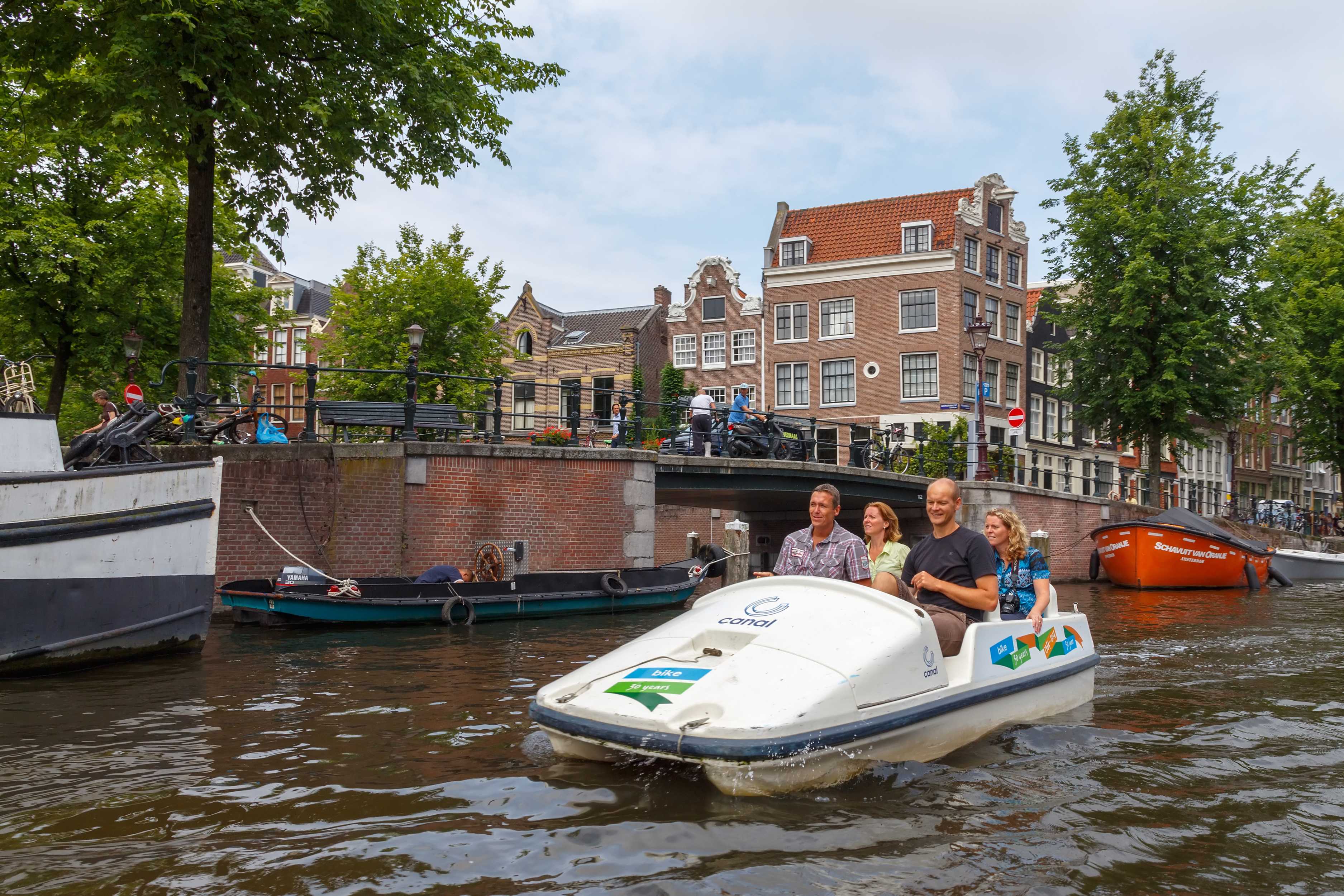 gezellig bedrijfsuitje naar amsterdam