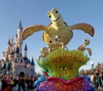 shows en parades disneyland parijs magische momenten