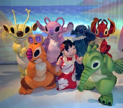 Stitch en zijn vrienden in Stitch Live Show