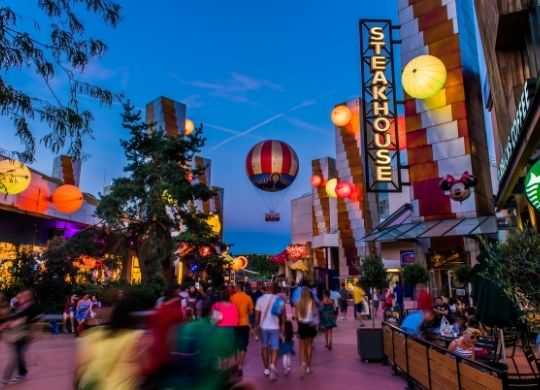 Ontdek de lekkerste restaurants in Disney Village