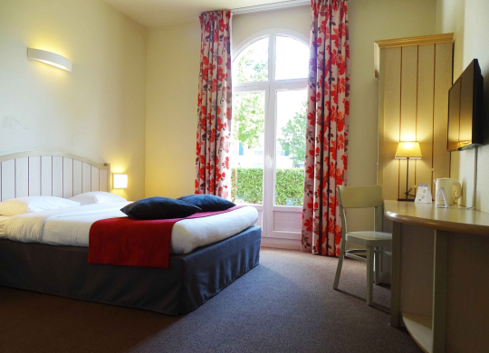 Tweepersoonskamer hotel Campanile