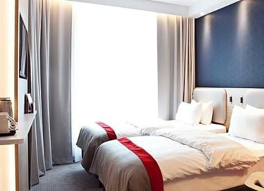 modern overnachten omgeving europa park